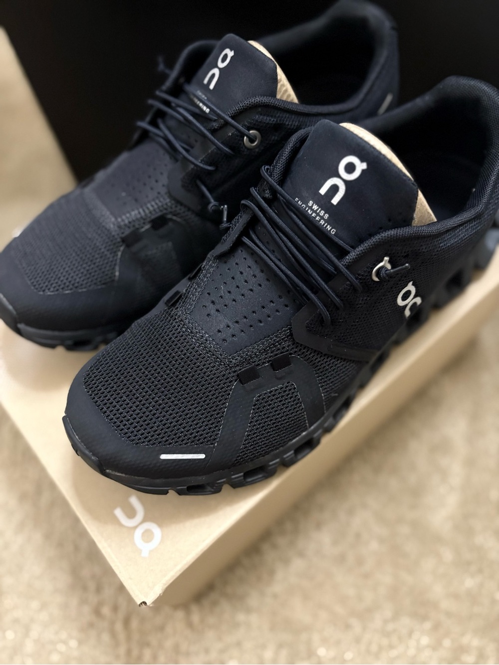 On Running Cloud Women’s Running Shoes- Black
